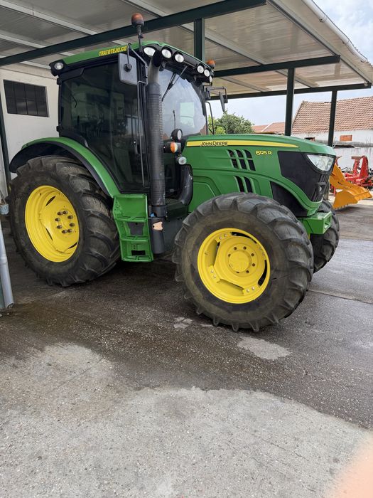 John deere 6125R
