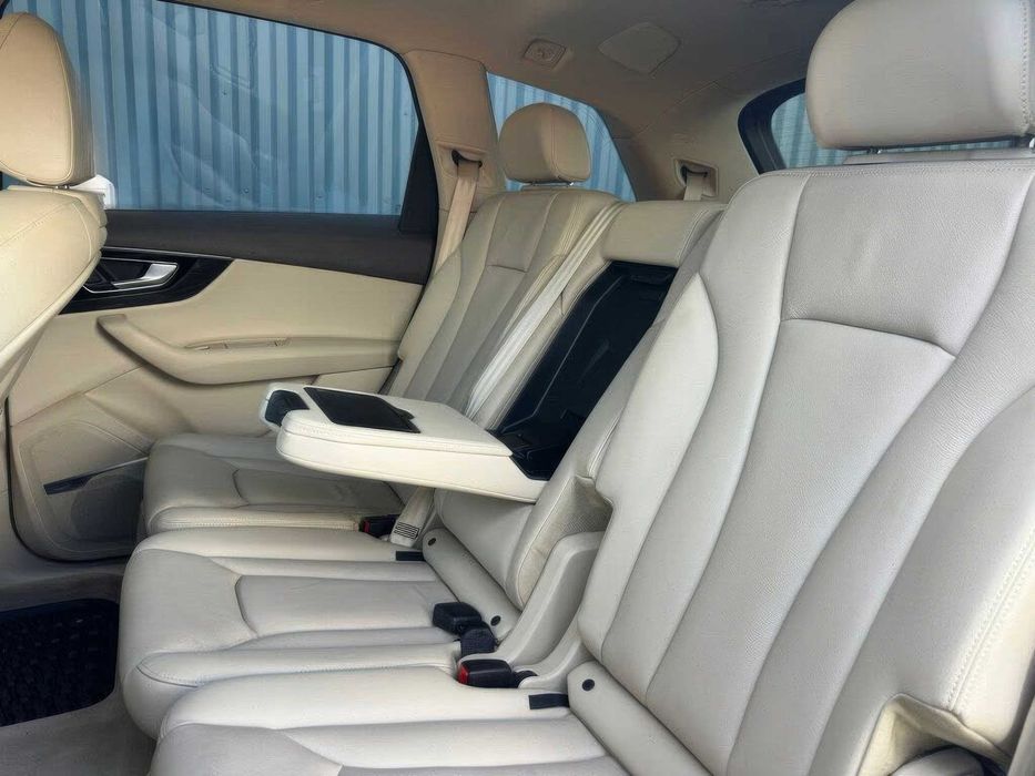 Audi Q7 3.0T      2018