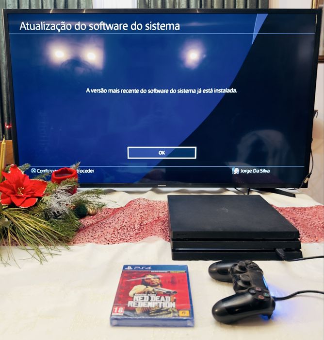 PlayStation 4 PRO 1TB + Red Dead Redemption (Novo Selado) + 2 Comandos