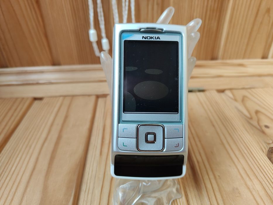 Nokia 6270         .