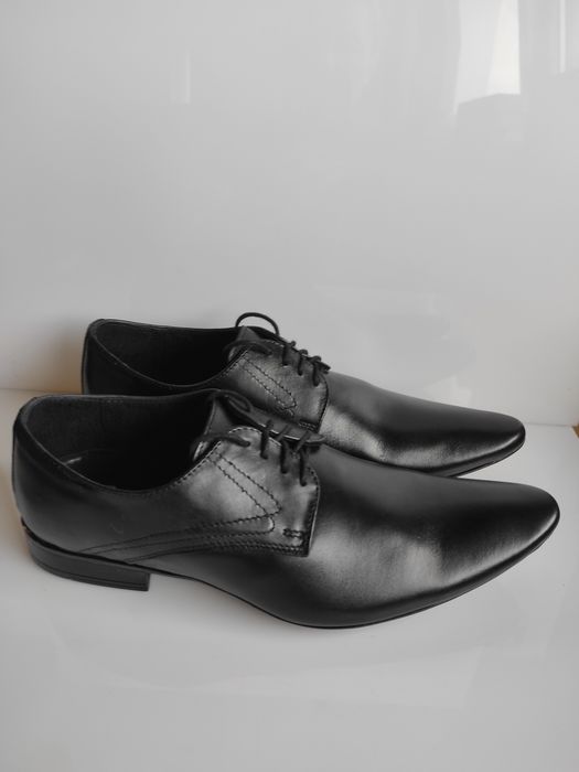 Sprzedam buty męskie r40