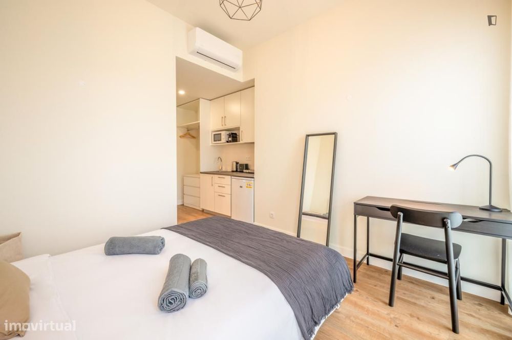 Estúdio - localizado em Olaias Lisbon
