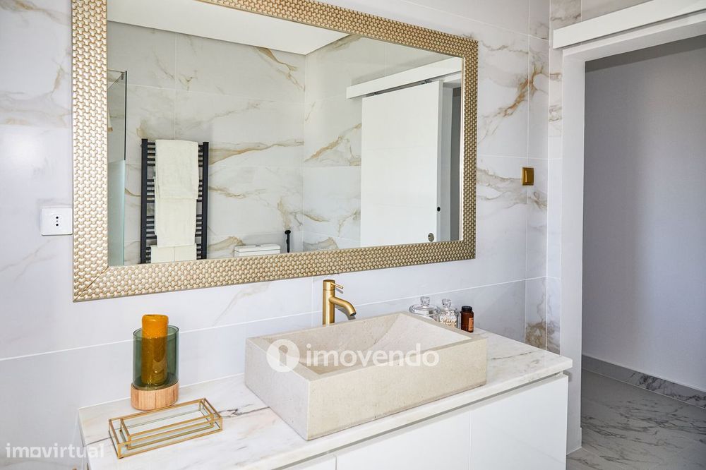 Andar de moradia T2 totalmente remodelado, em Reguengos de Monsaraz