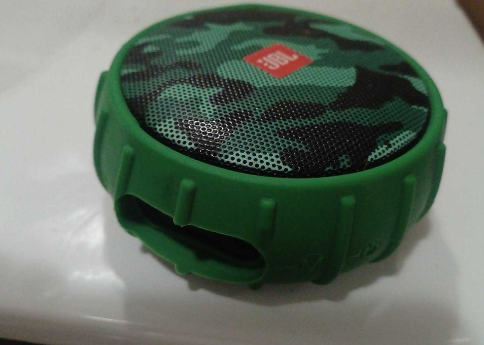 Coluna jbl em ótimo estado