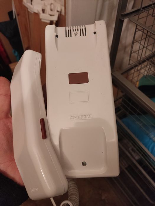 Telefone intercomunicador