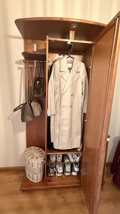 Roupeiro de Hall com Espelho e Sapateira | Madeira | Luz Automática