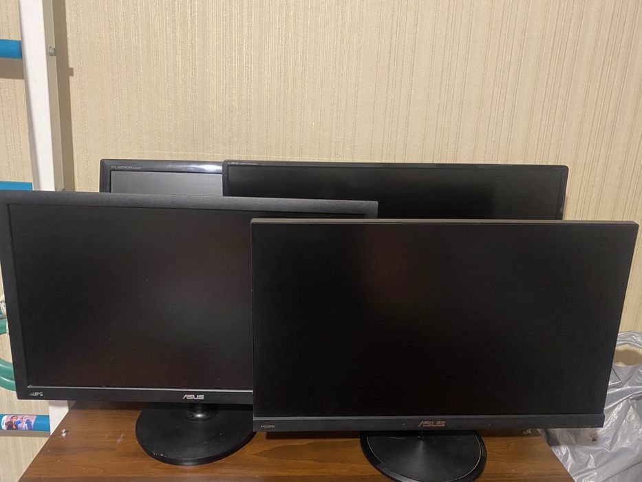 Продам монитор  3 шт  , asus,  LG