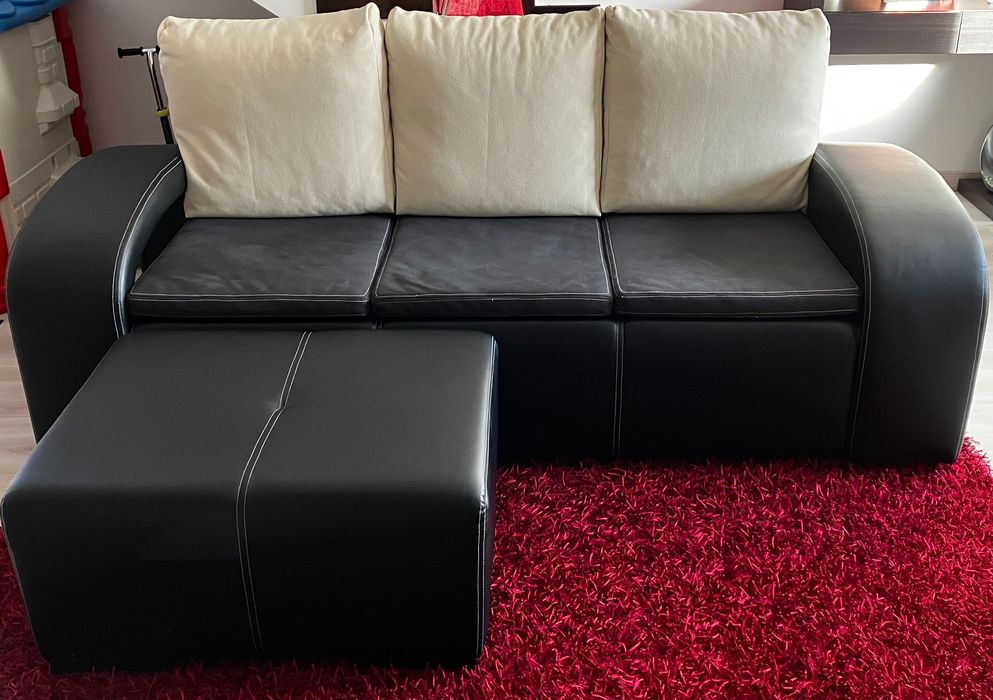 Sofá de 3 lugares em pele sintética com Chaise Longue