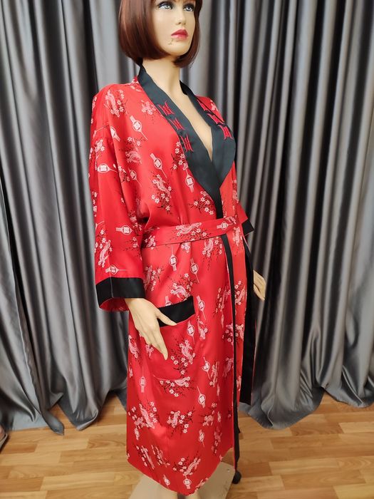 Двосторонній халат з вишивкою в японському стилі
