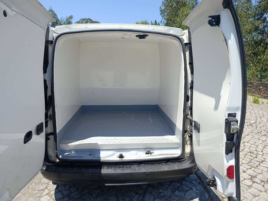 Renault kangoo compact isotérmica