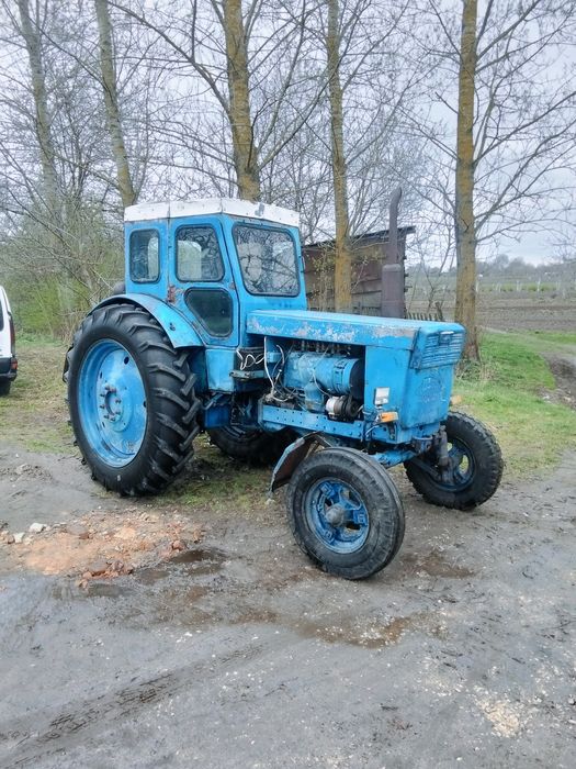 Продам тракор т40