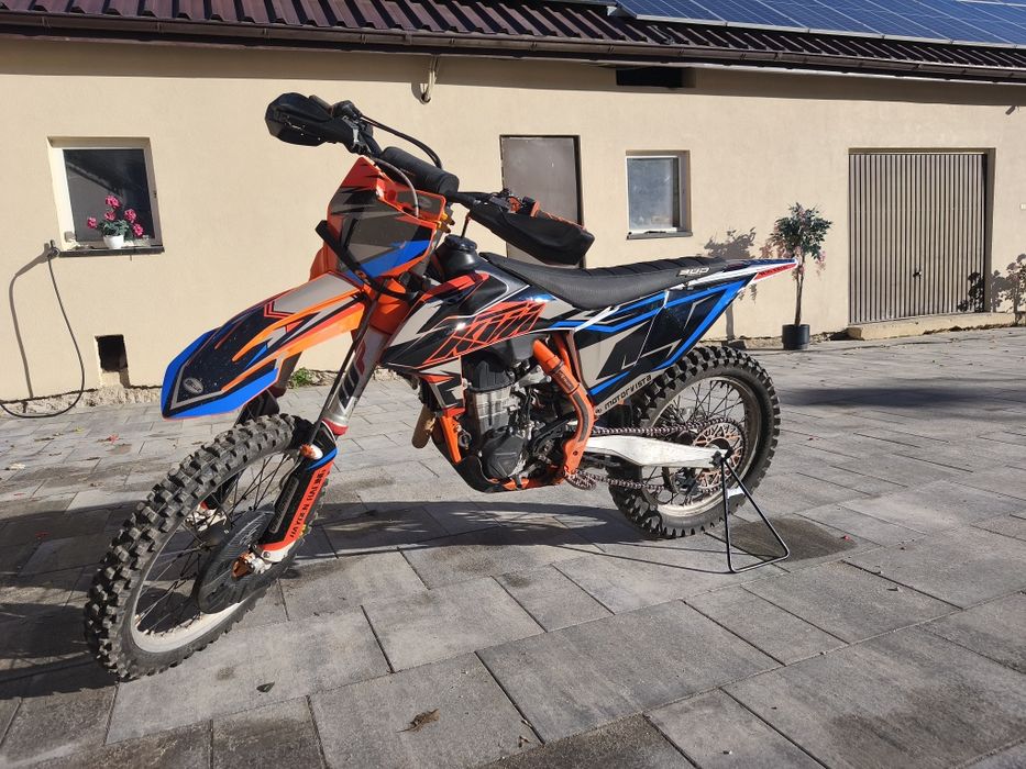 KTM