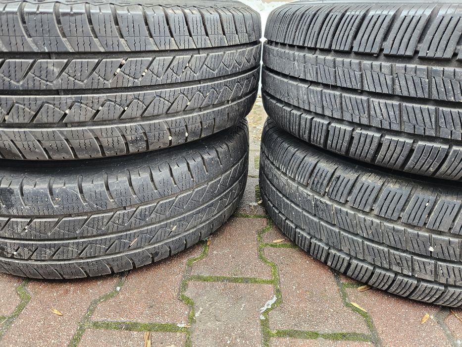 Opony Wielosezonowe do Busa 215.65.16C  106/104T