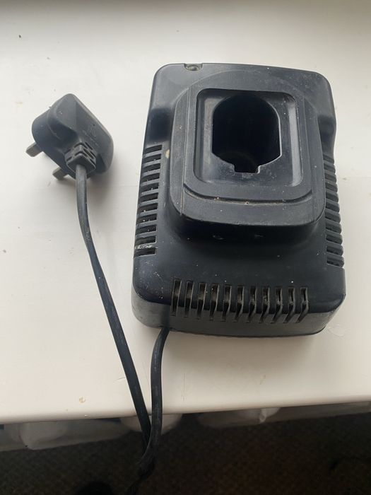 Зарядне Dewolt.Оригінал.