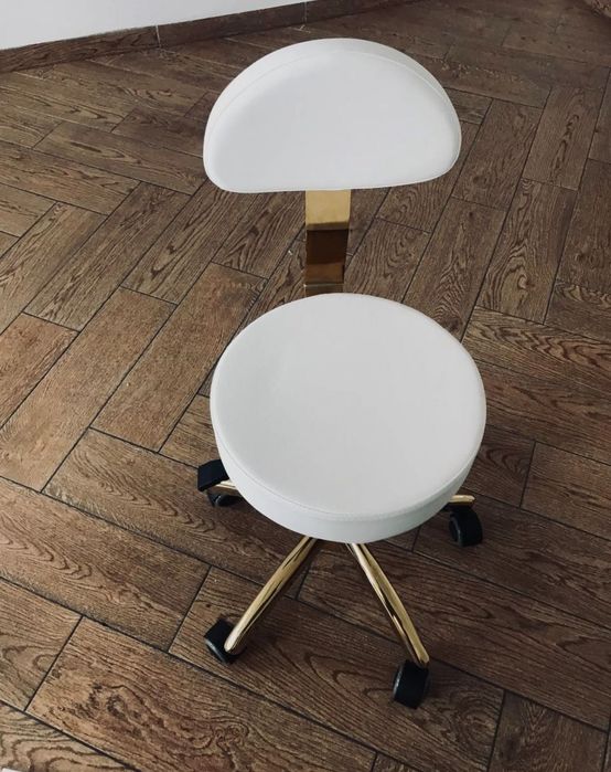 Krzesło kosmetyczne