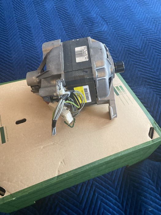 Silnik do prlalki MCA 52/64-148/ALD10- INDESIT