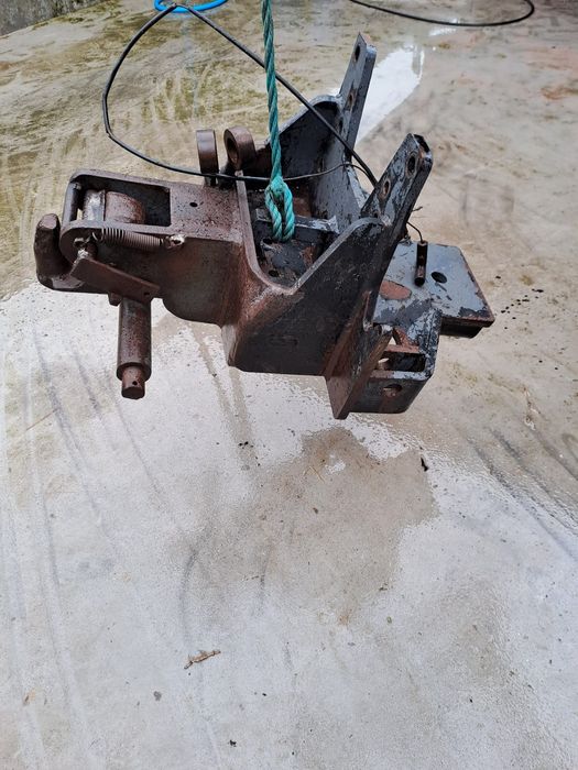 Gancho de reboque para trator