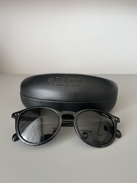 POLAROID okulary przeciwsłoneczne polaryzacja P8332 A czarne etui unisex