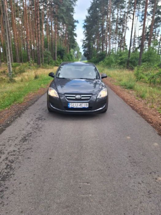 Kia Cee'd