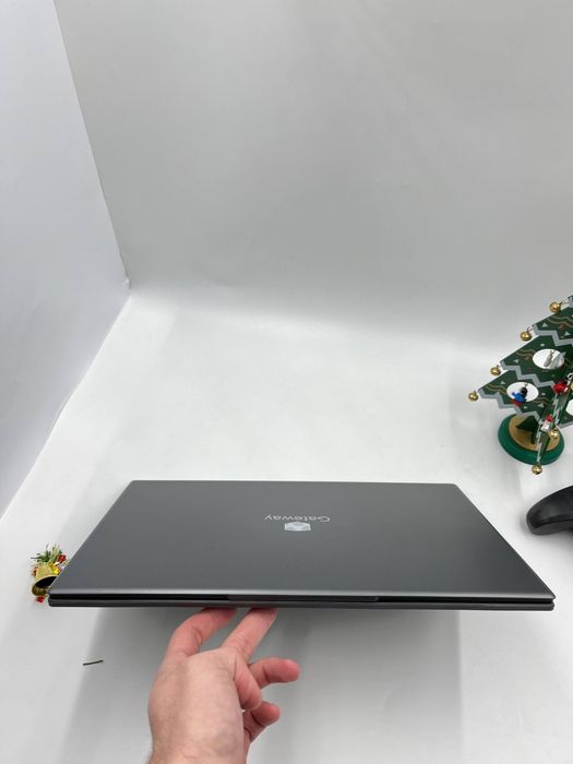 є 90 Ноутбуків‼️IPS‼️Gateway Ultra Slim‼️Ryzen 7/Vega 10‼️SSD 512/RAM8