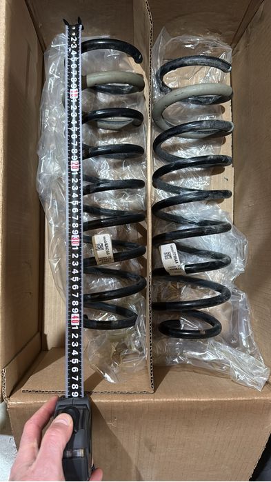 Пружини передні та задні Jeep Gladiator JT Overland 2023