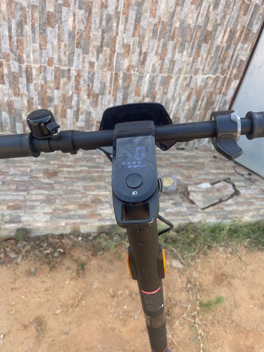 Trotinete Elétrica NIU KQi2 Pro – Motor Novo – Carregador Incluído  Preço: 240 € (Negociável)  Vendo trotinete elétrica NIU KQi2 Pro