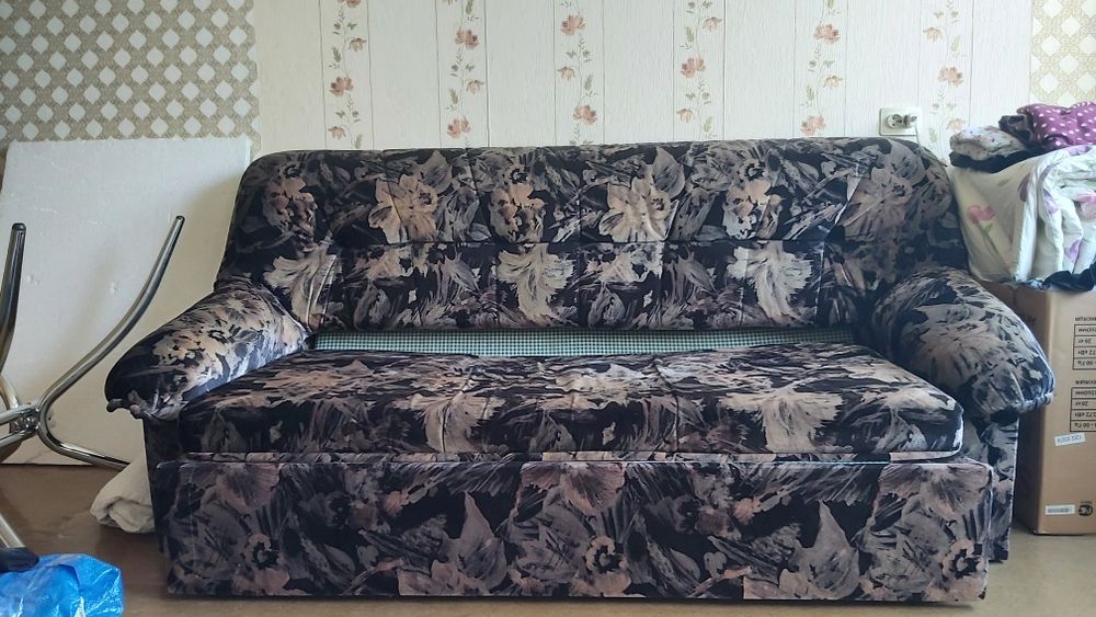 Продам диван.вживане.