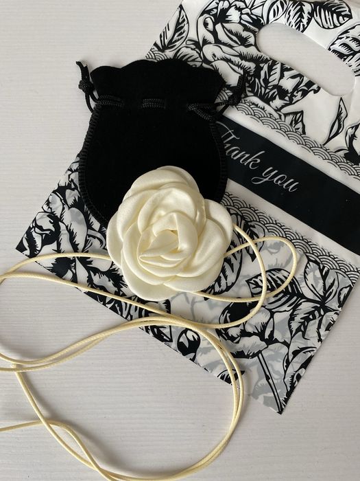 Елегантний чокер / пояс із квіткою, стильный чокер / пояс с цветком