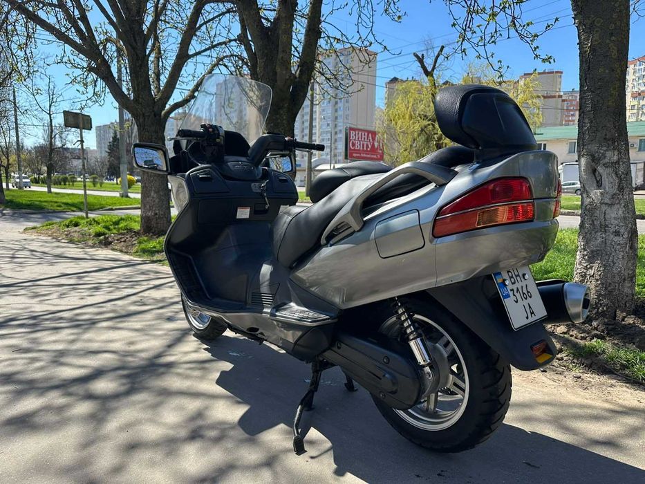 Suzuki Skywave 650 2002