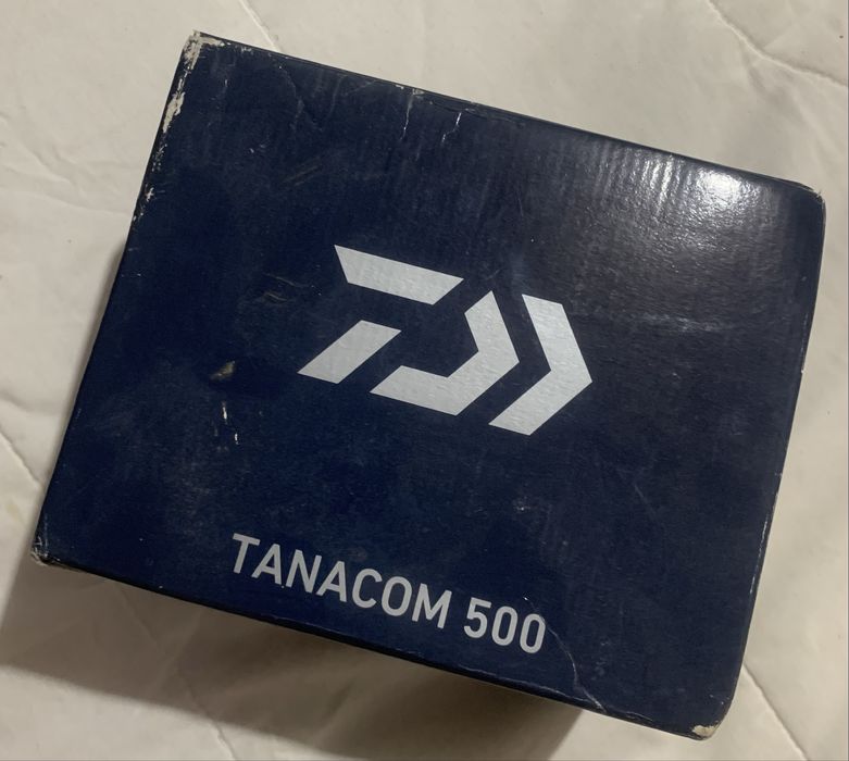 Carrinho pesca Daiwa tanacom 500