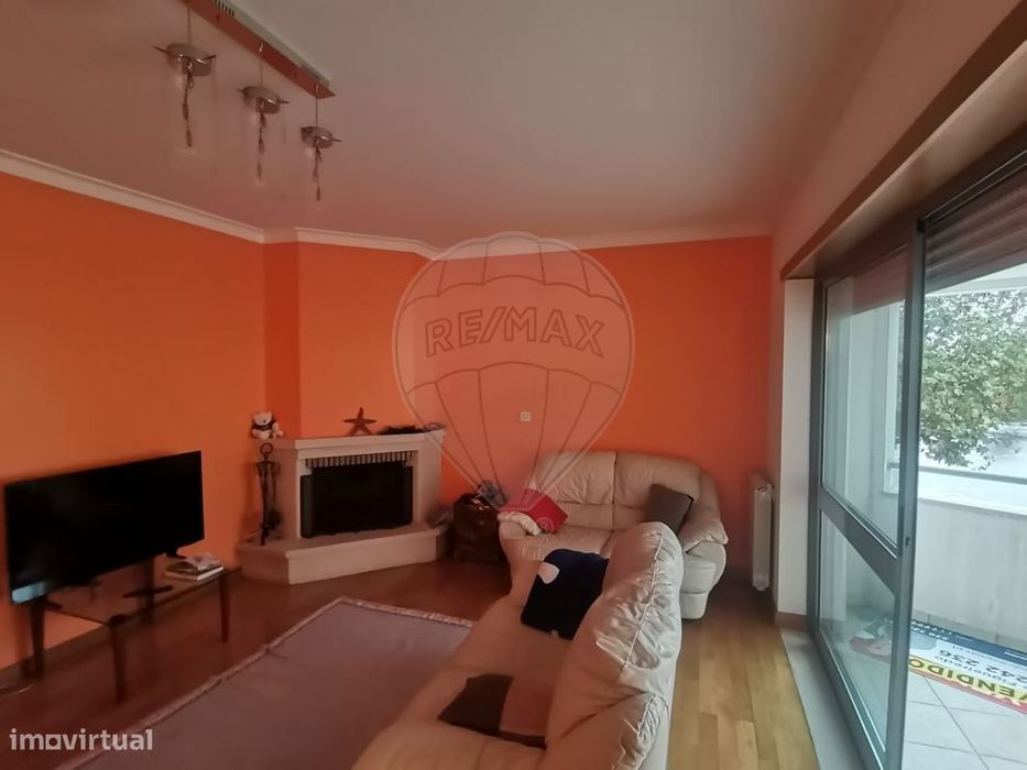 Apartamento T4 para venda