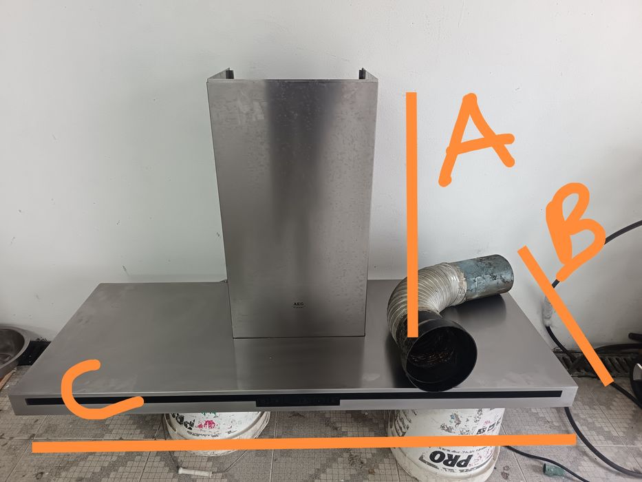 Exaustor da marca AEG