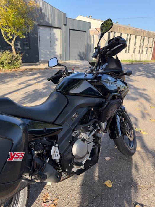 Suzuki V Strom 650 Como nova