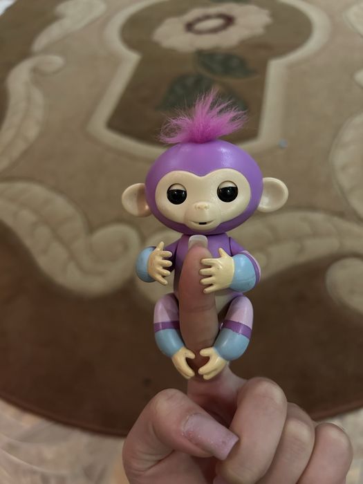 Интерактивная игрушка обезьянка