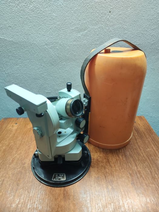 ТЕРМІНОВО! Теодолит 2Т30П 1989 року у відмінному стані