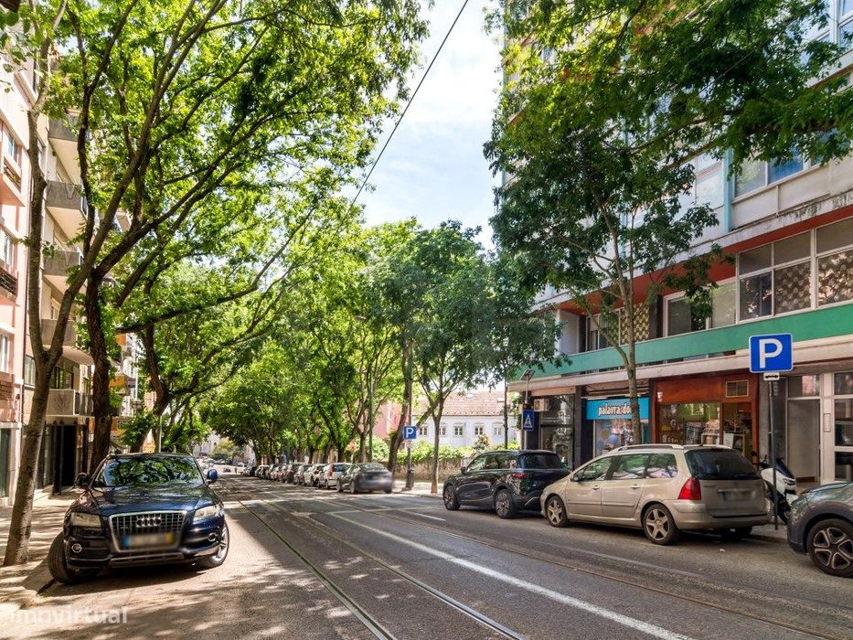 Apartamento familiar T5 na Estrela | Prédio com elevador