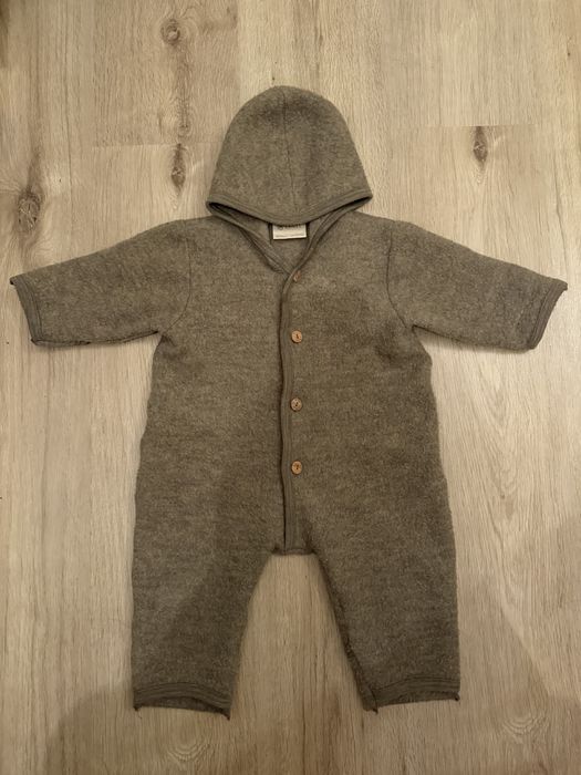 Engel Natur Kombinezon z kapturem z wełny merino Walnuss Melange