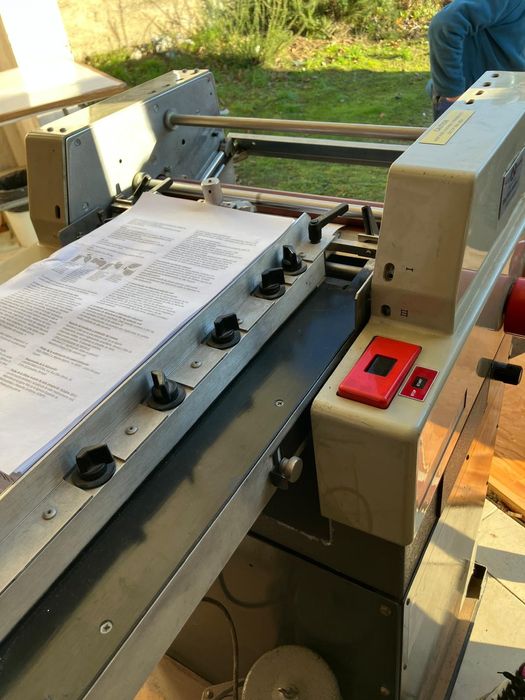 Cobradora de papel industrial