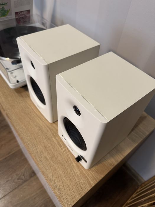 Акустичні колонки Edifier MR4 White (студійні монітори)