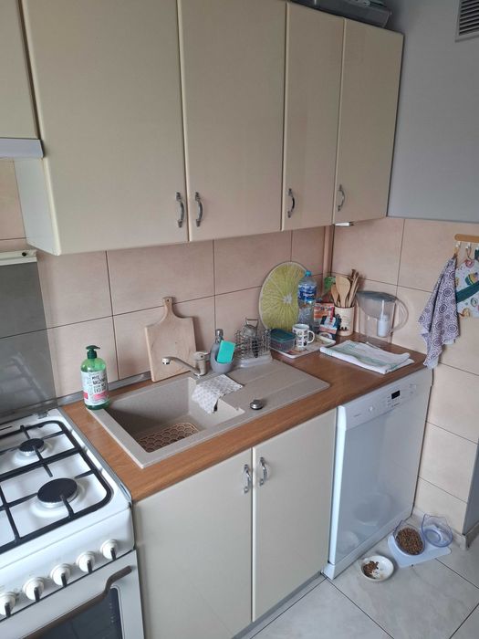 Kuchnia na wymiar, zestaw mebli kuchennych wraz ze sprzętem AGD