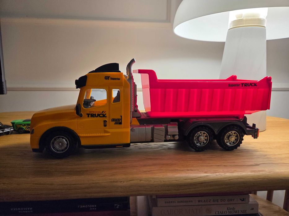 Wywrotka ciezarowka RC zdalnie sterowana artyk, stan bdb + matchbox