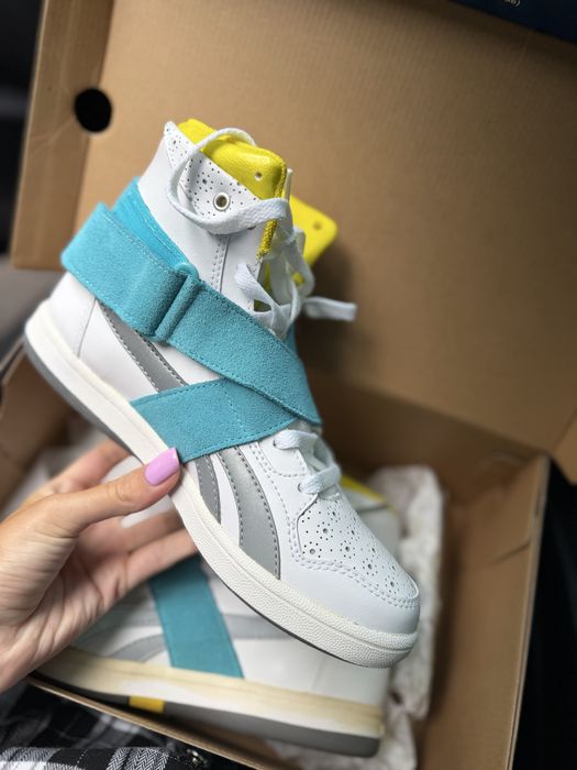 Reebok retro pop mid  36 розмір