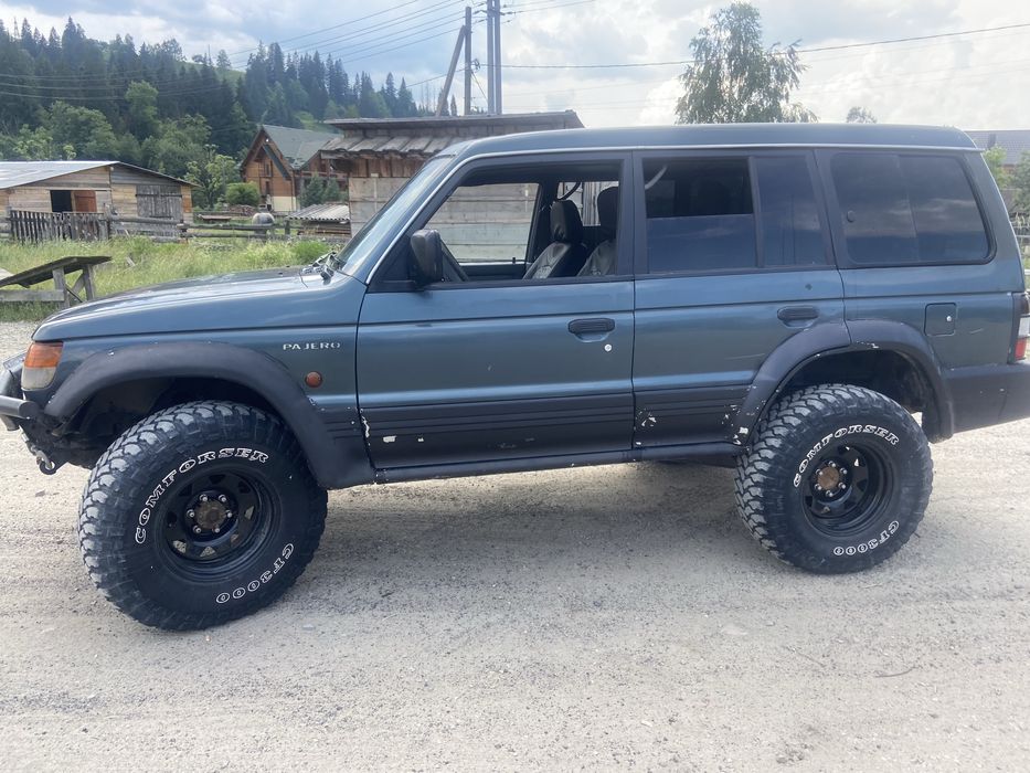 Mitsubishi Pajero 2 3.0 V6