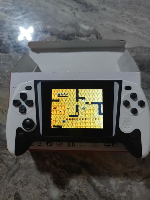 Портативна ігрова консоль PSP Денді