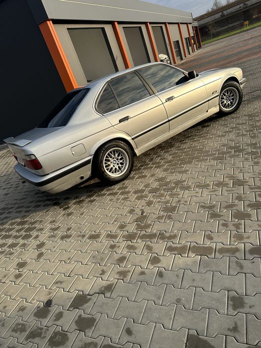 Продам BMW-E34.