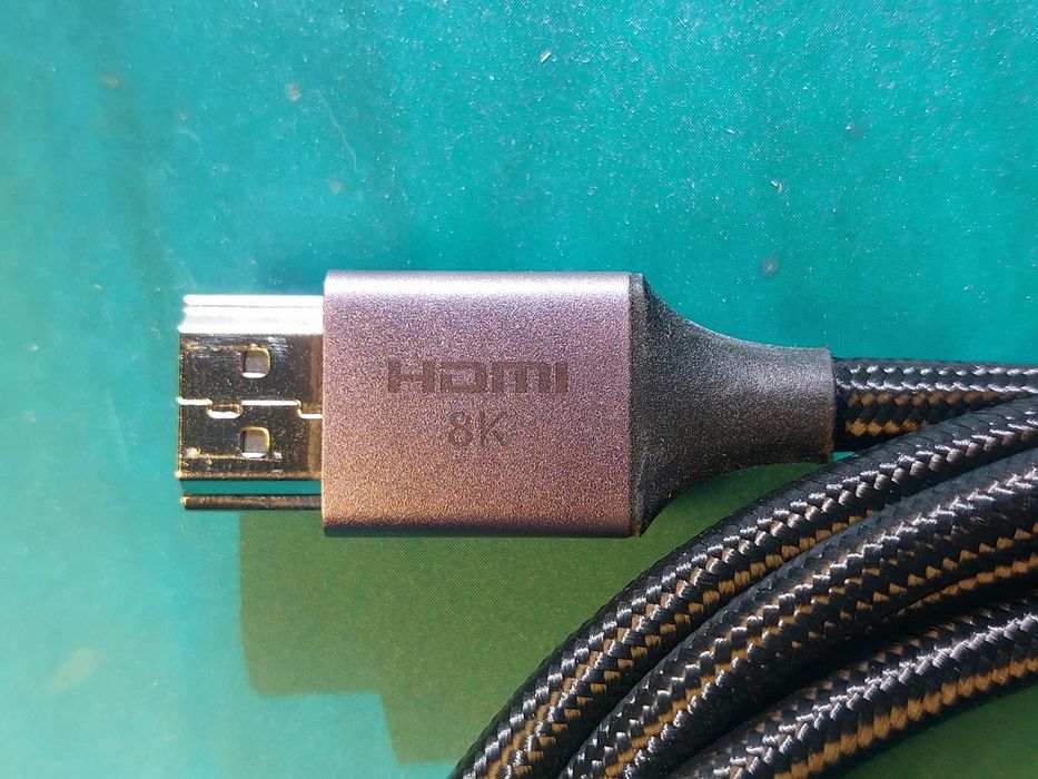 Кабель Mini HDMI - HDMI 2 м UGREEN 8K/60Hz UHD