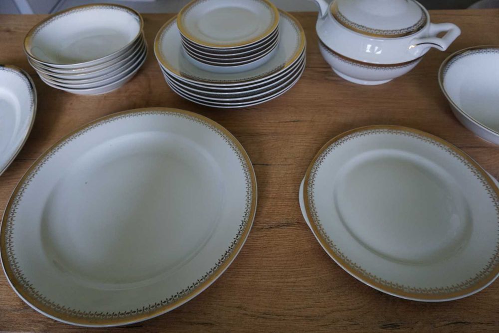 Serwis obiadowy porcelana Karolina