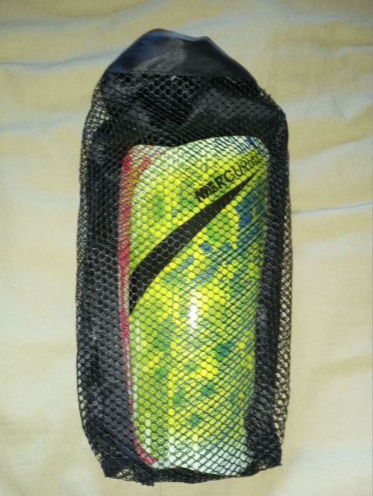 Щитки Nike Mercurial