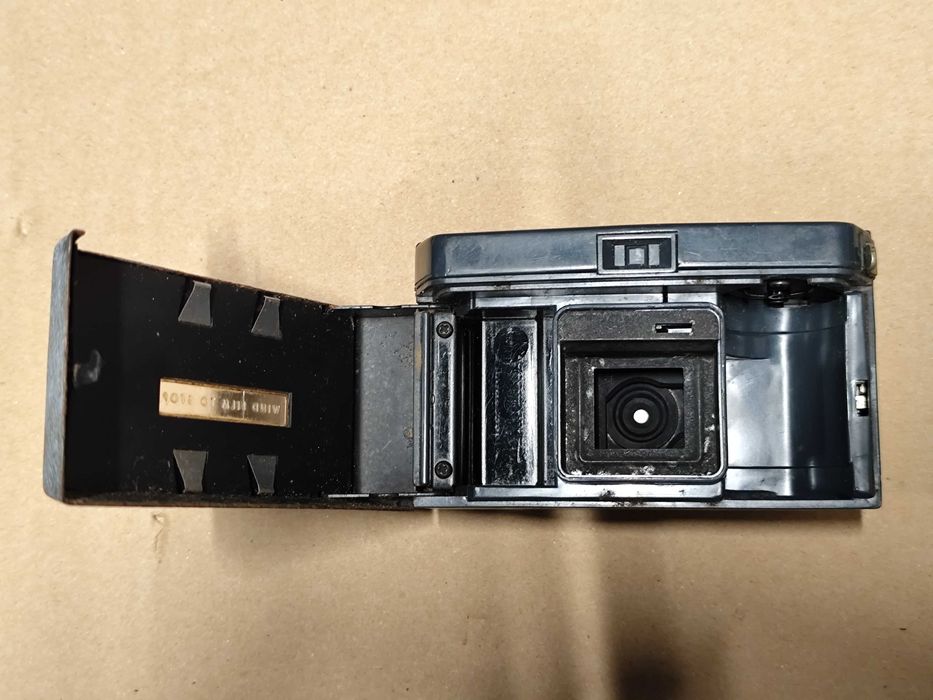 Vintage Kodak Instamatic 50 camera64585346601090121