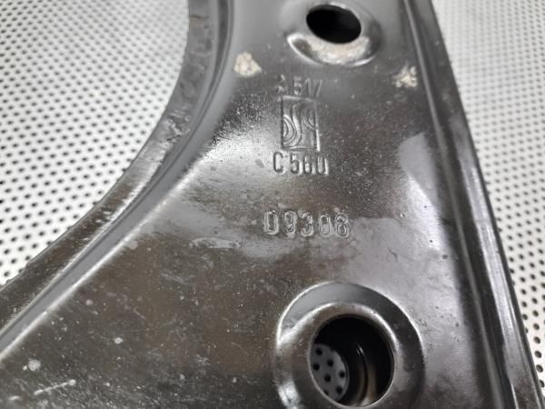 Braço de suspensão frente esquerdo FIAT Grande Punto (199_)